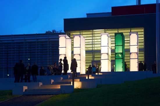 Campus der Hochschule Coburg bei Nacht